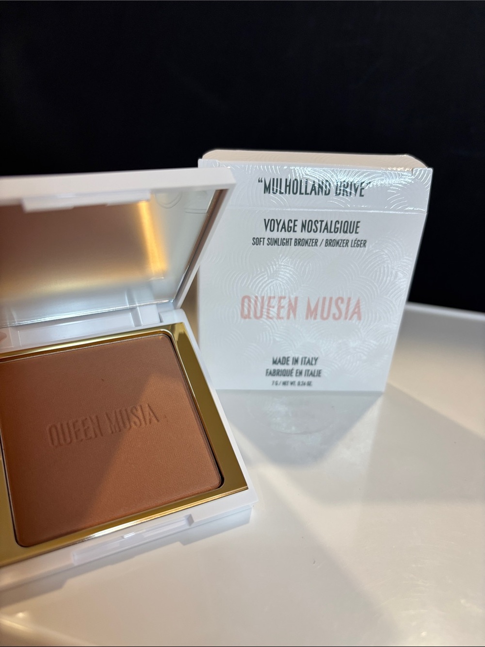 Queen Musia Voyage Nostalgique Bronzer -